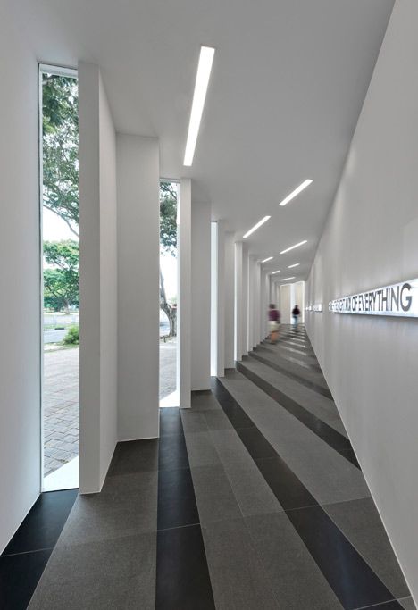 						美术馆折线形外墙设计