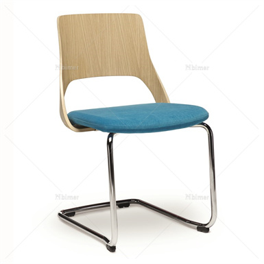 Kinnarps Chairs系列942CFRAME会议椅