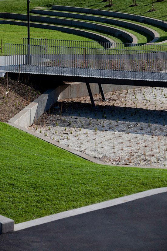 Redfern Park, Minto, Australia / JMD Design