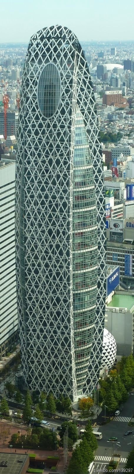 日本钢架结构的校舍建筑