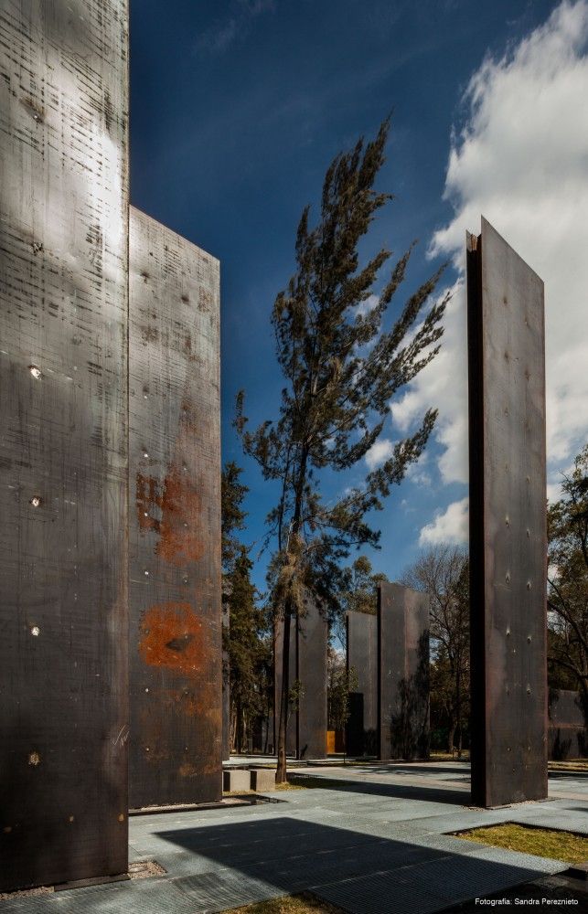 Memorial to Victims of Violence, Mexico City