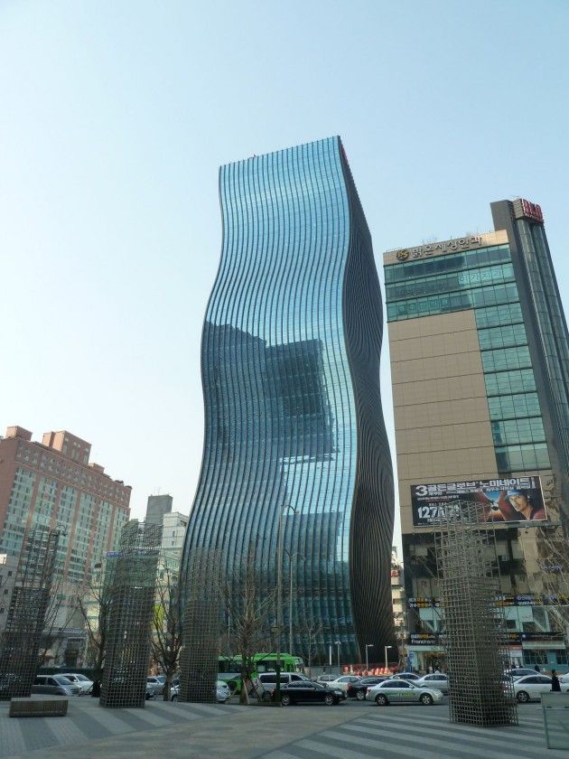 韩国首尔一扭曲大厦