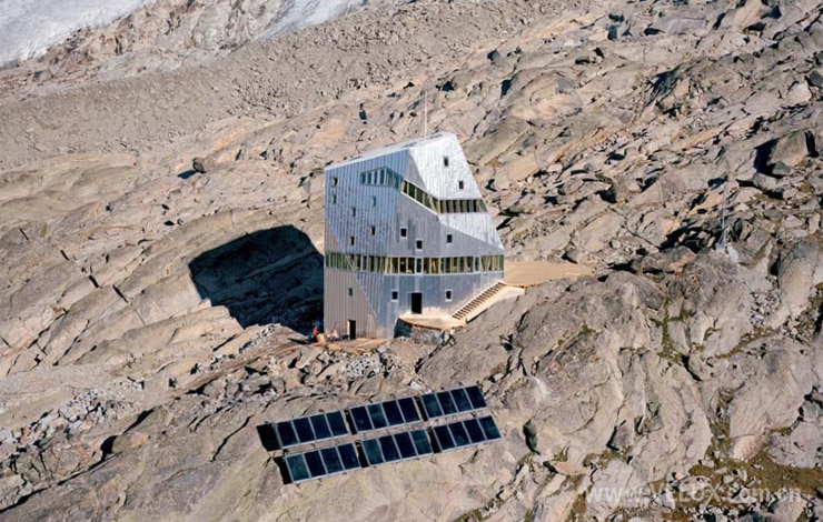 						瑞士-深山里的可持续建筑新蒙特罗莎酒店 